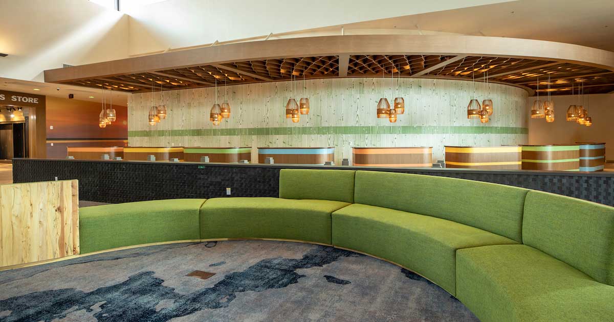 First-Look-Photos---Dockside-Inn-and-Suites-Lobby